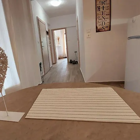 Apartment Fresh Polychrono