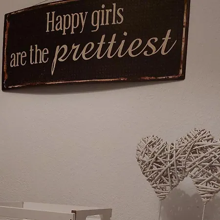 Fresh Apartment *